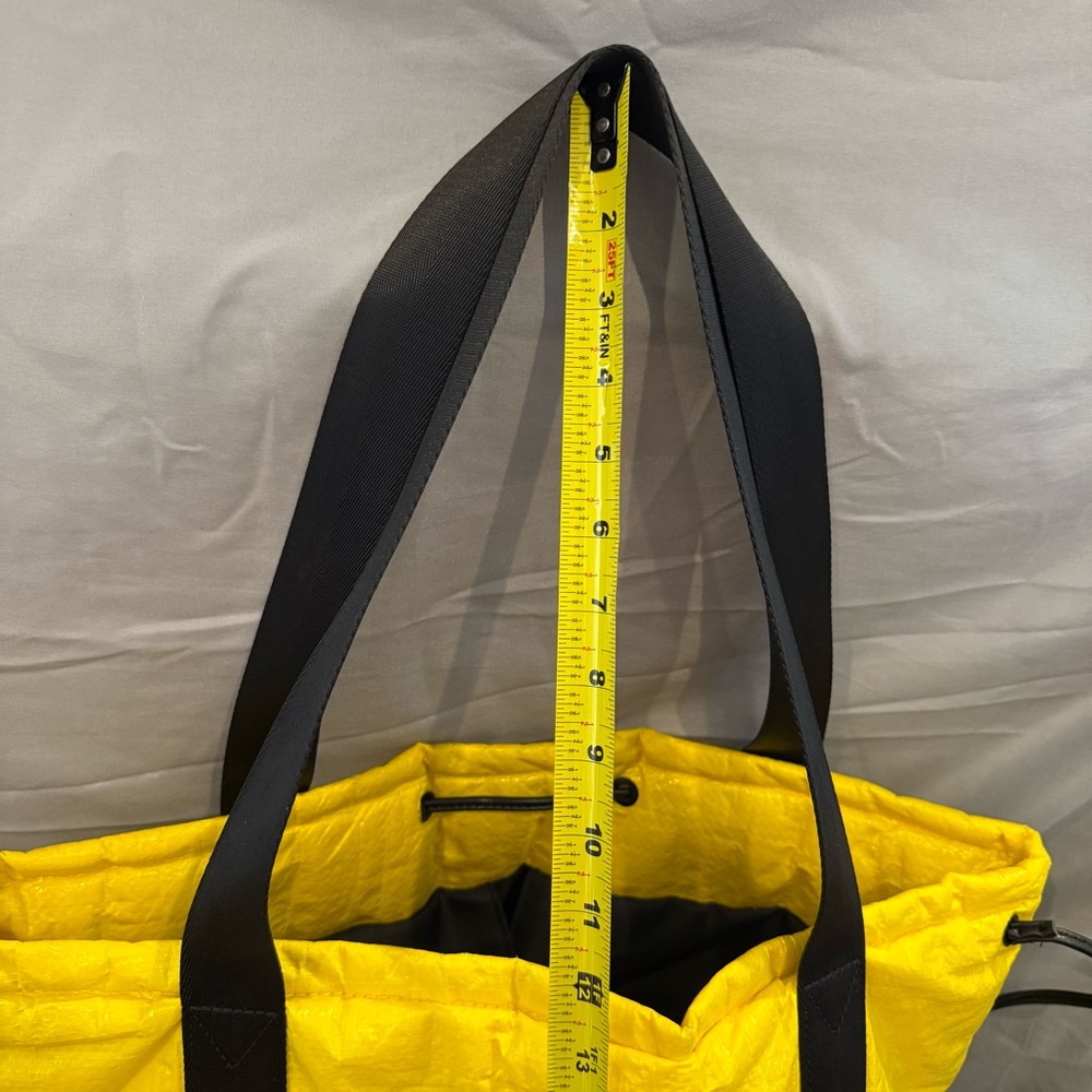 Kendall & Kylie Vibrant Yellow Bag with Black Accents - Picture 4 of 16